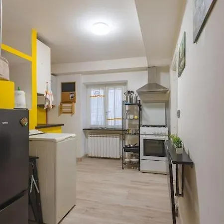 Apartment Adorno 1 - Affitti Brevi Italia *