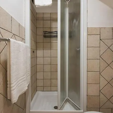 Adorno 1 - Affitti Brevi Italia Genova